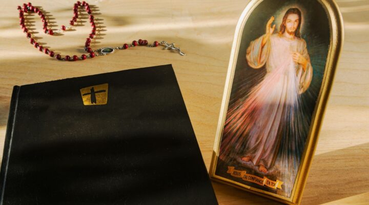 NIEDZIELA ZMARTWYCHWSTANIA, Ogłoszenia Duszpasterskie, Parafia Helena, informacje, Nowy Sącz