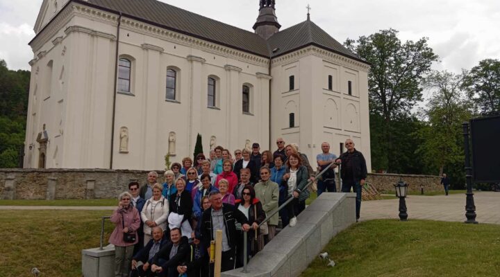 2024.05.11 - PIELGRZYMKA DO MUSZYNY, OGRODY SENSORYCZNE, Parafia św. Heleny w Nowym Sączu