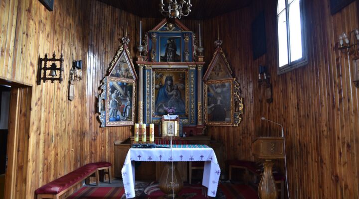 Kościół św. Heleny, cmentarz parafialny, zabytkowy kościół św. Heleny, Parafia św. Heleny, Nowy Sącz, Święta Helena, Dekanat Nowy Sącz, galeria parafii św. Heleny