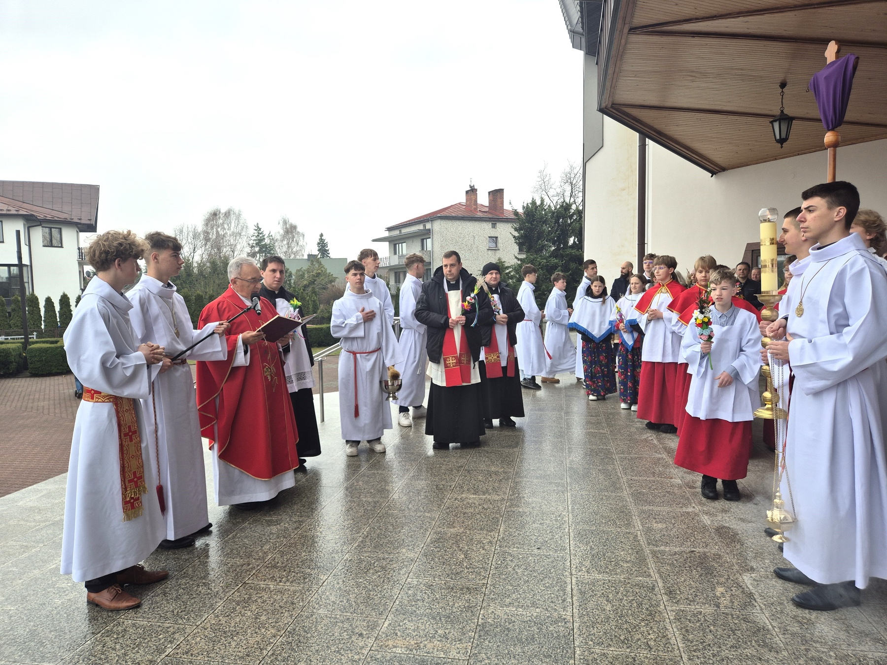 konkurs palm wielkanocnych Nowy Sącz, parafia św. Heleny Nowy Sącz, Niedziela Palmowa Nowy Sącz, palmy wielkanocne konkurs, tradycje wielkanocne Polska, palma wielkanocna ręcznie robiona, konkurs parafialny, wydarzenia parafialne Nowy Sącz, DSM św. Heleny, KG Konwalia Mała Wieś, przedszkole Amelka, zwyczaje wielkanocne, Niedziela Palmowa tradycja