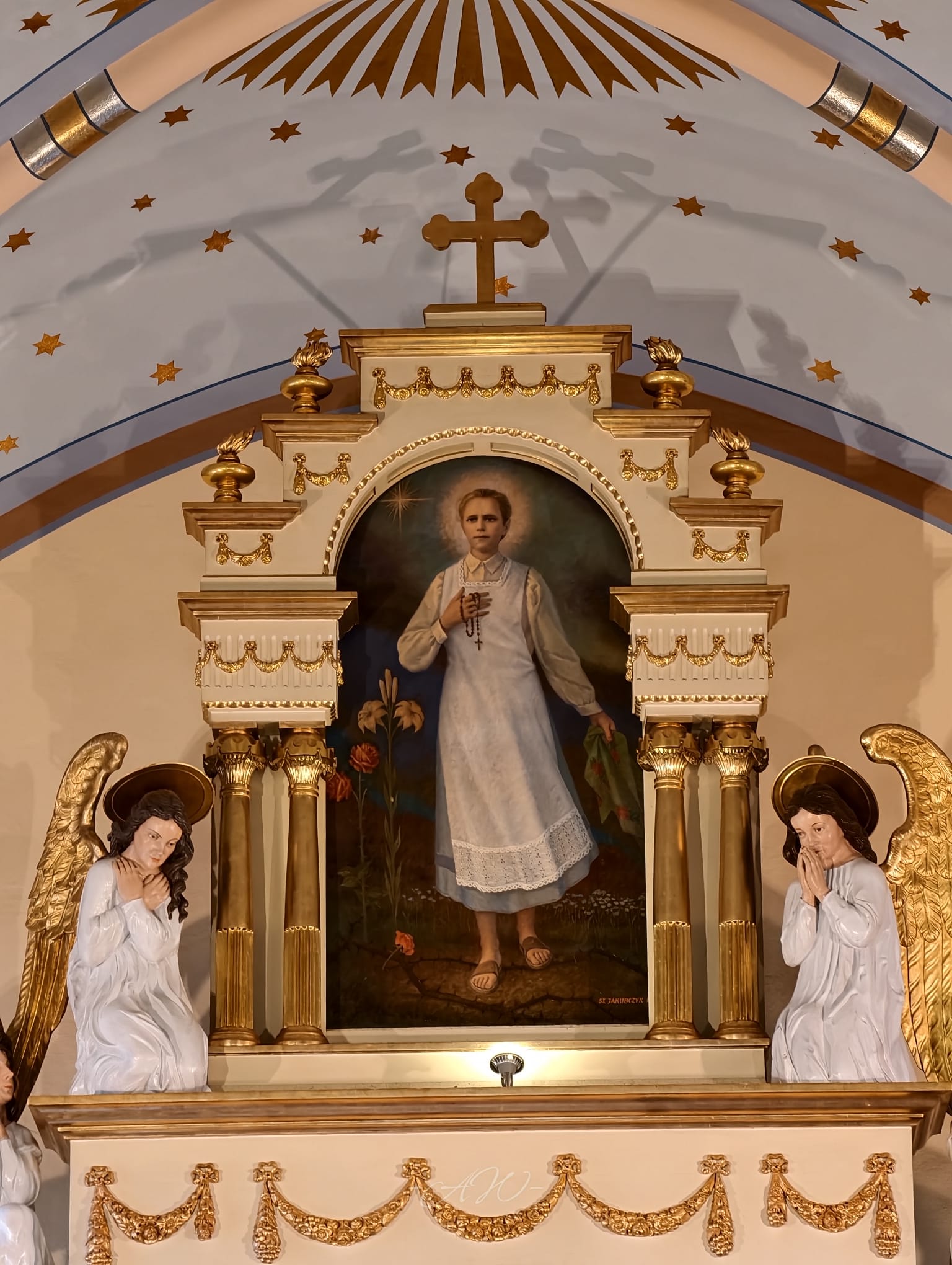 pielgrzymka dzieci pierwszokomunijnych do Zabawy, Zabawa bł. Karolina Kózkówna, Sanktuarium bł. Karoliny Kózkówny, Biały Tydzień, dzieci pierwszokomunijne, Pierwsza Komunia Święta, parafia św. Heleny Nowy Sącz, pielgrzymka parafialna, relikwie bł. Karoliny, pielgrzymka dziękczynna, dzieci komunijne, wyjazd do Zabawy, sanktuarium w Zabawie, błogosławiona Karolina Kózkówna, galeria pielgrzymka dzieci komunijnych